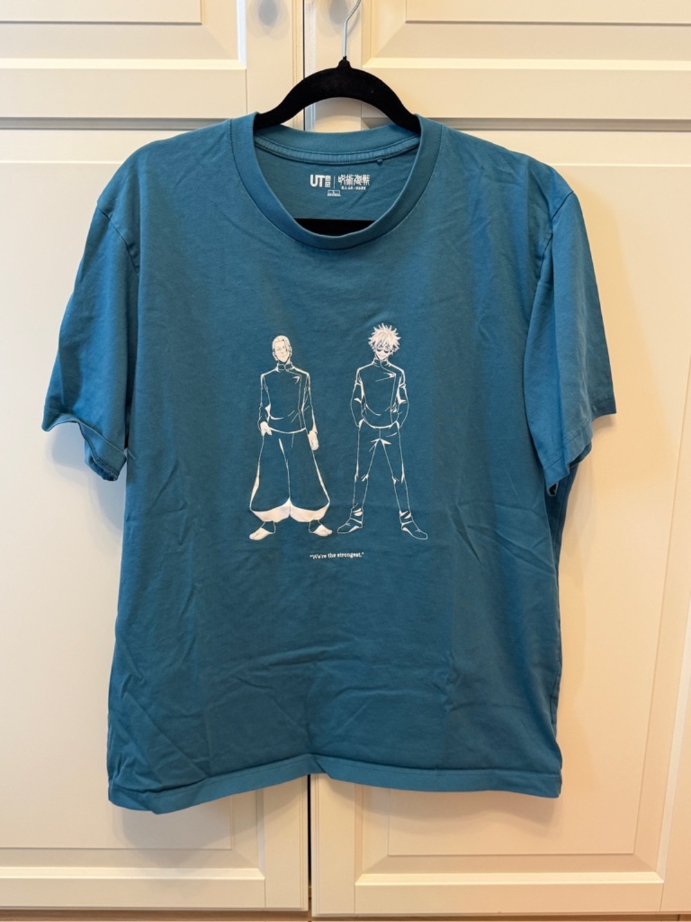 Uniqlo UT Gojo Anime Logo Tee in Teal